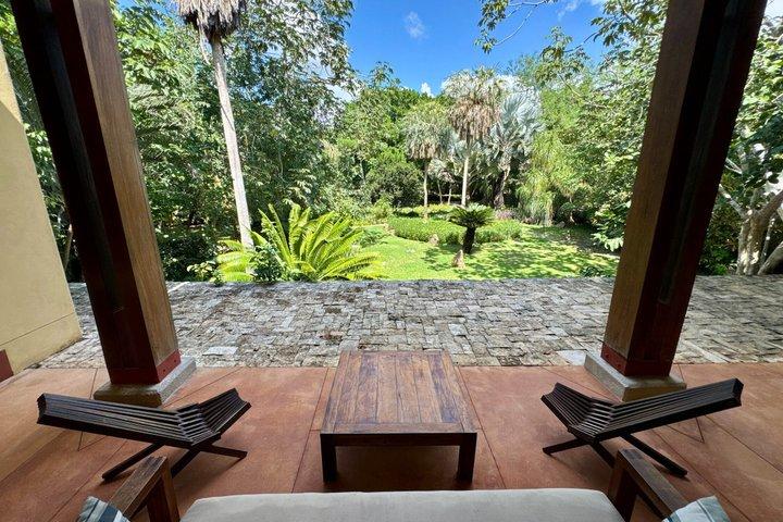 Private Riviera Maya SUV and Bilingual Chauffeur