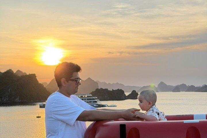 ハロンから1泊2日のシークルーズのセリナ