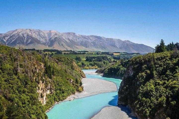 Jet Boat and Hot Pools Day Tour from Christchurch