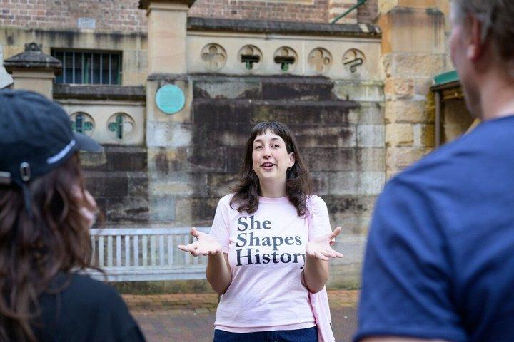 シドニーのワル女たち：感動の歴史ウォーキングツアー