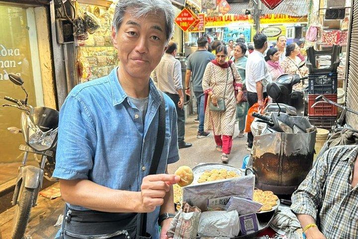 プライベート旧デリーストリートフードツアー：11品試食＆リクシャーライド