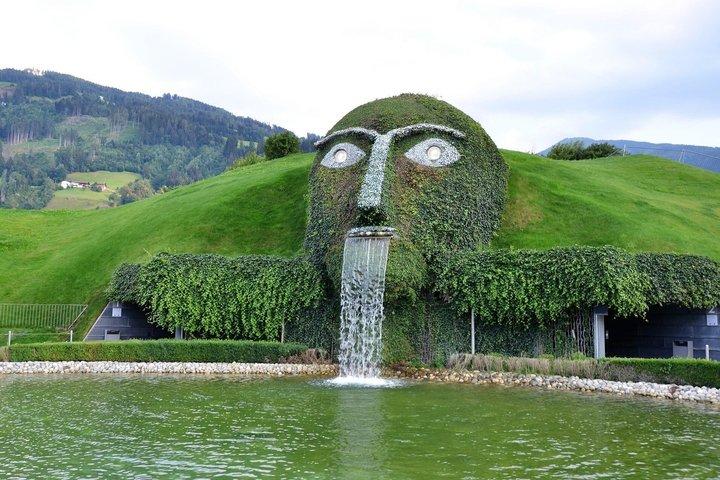 Guidad vandring i Innsbruck + transfer till Swarovski kristallmuseum