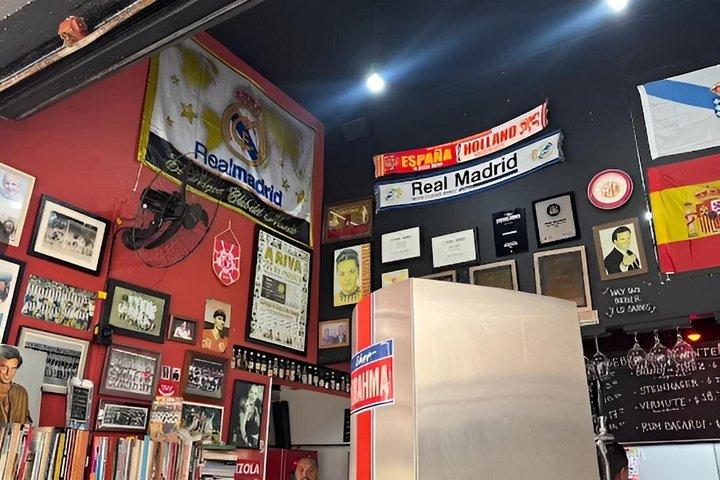 リオの隠れたボヘミアン伝統バー、地元料理と物語