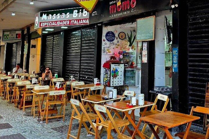 リオの隠れたボヘミアン伝統バー、地元料理と物語