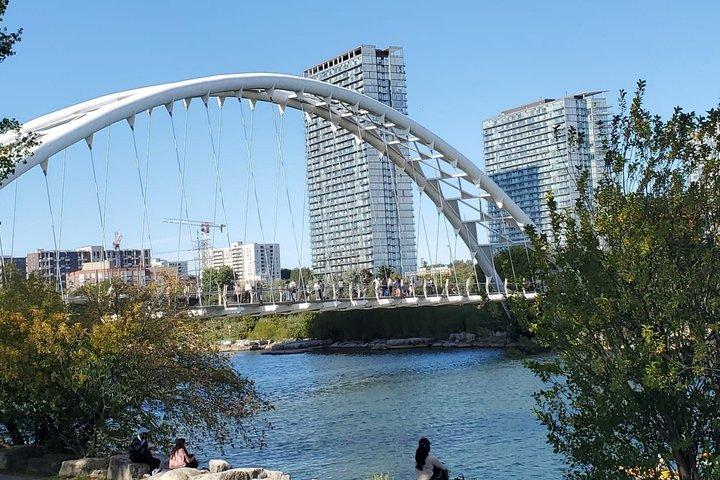 Destaques do city tour em Toronto com traslados privados