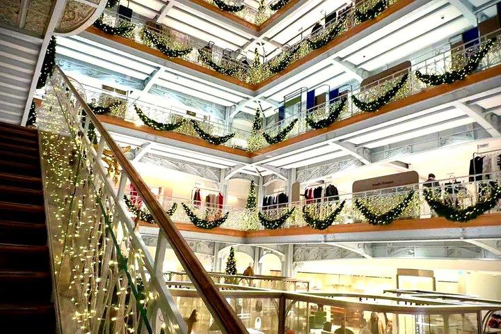 パリのクリスマスマジックプライベートツアー（イルミネーションとホットチョコレート付き）