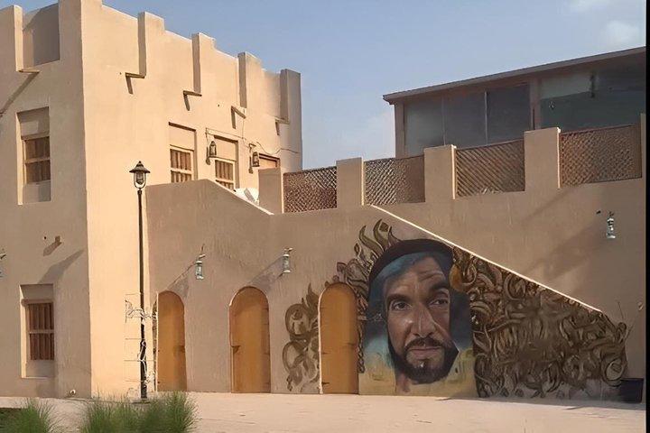 シックスエミレーツツアー：忘れられない一日でUAEを探索する