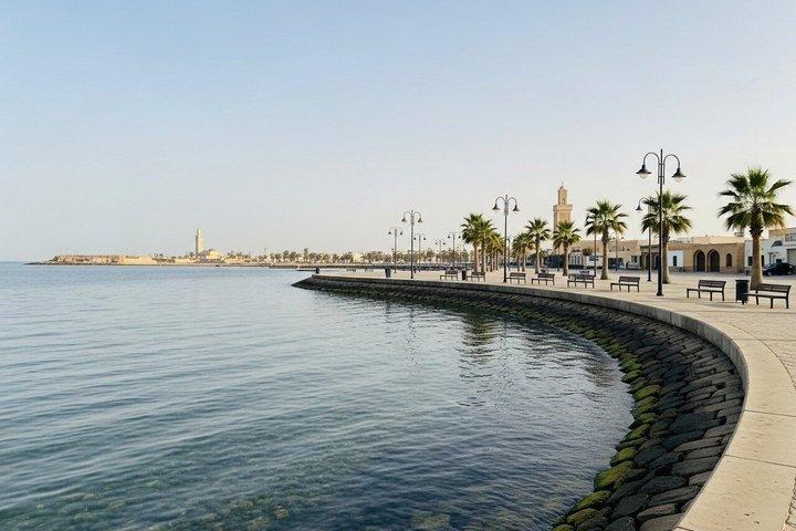 シックスエミレーツツアー：忘れられない一日でUAEを探索する