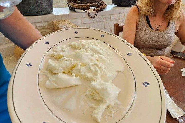 アンドリアでのブッラータ作り体験と試食会