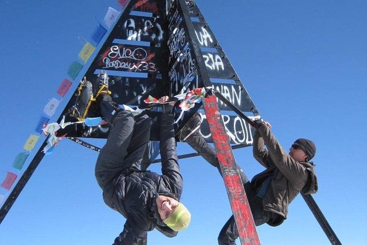 2Day Mount Toubkal Summit from Marrakech–Local Amazigh Experience