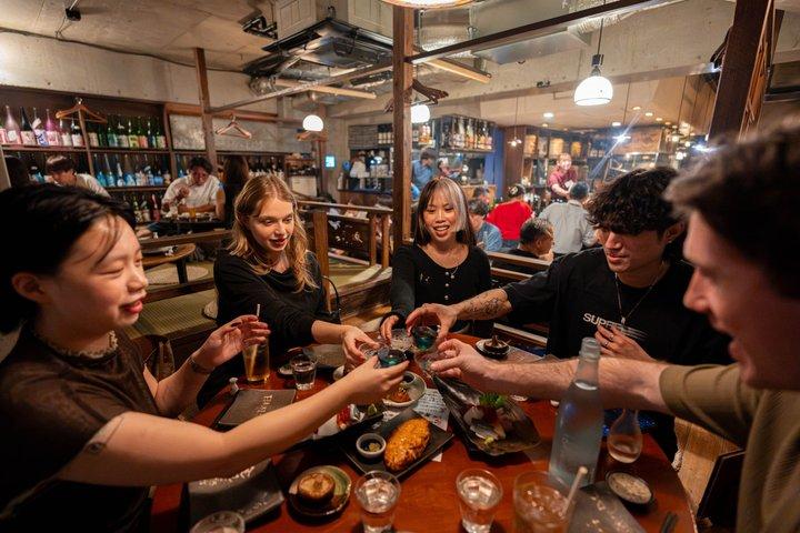 新宿居酒屋フード＆ドリンクツアー