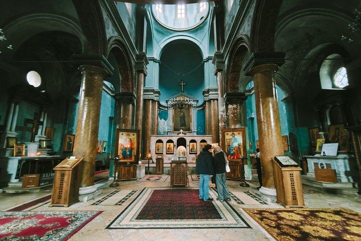 Kutaisi: Vandringstur i mångreligiös kulturarv