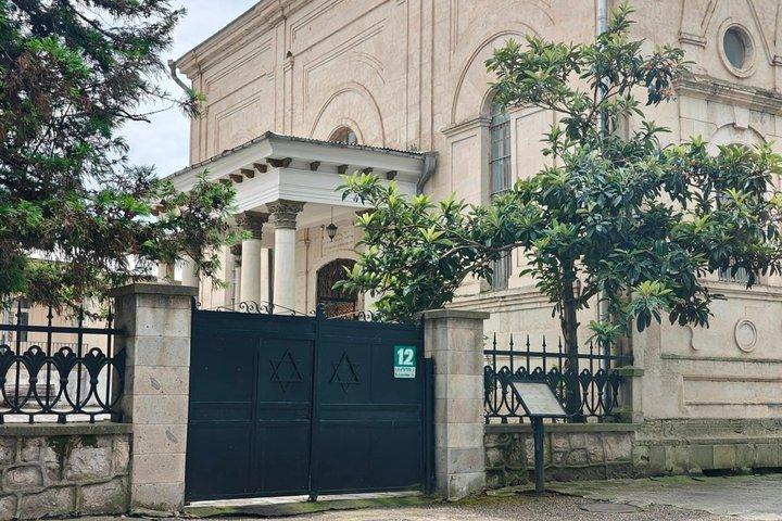 Kutaisi: Vandringstur i mångreligiös kulturarv