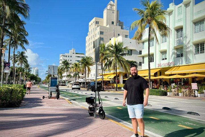 Privéguidadad promenadvisning av Art Deco-arkitektur i South Beach