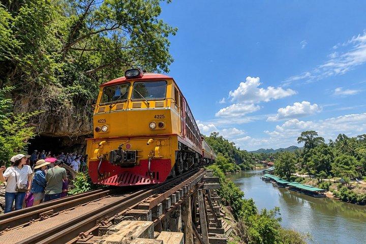 Kanchanaburi Private Tour: River Kwai & Death Railway Train Ride
