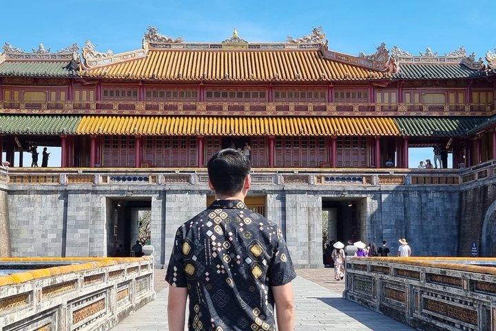 ティエンサー港/チャンマイ港：フエ皇都へのプライベートツアー