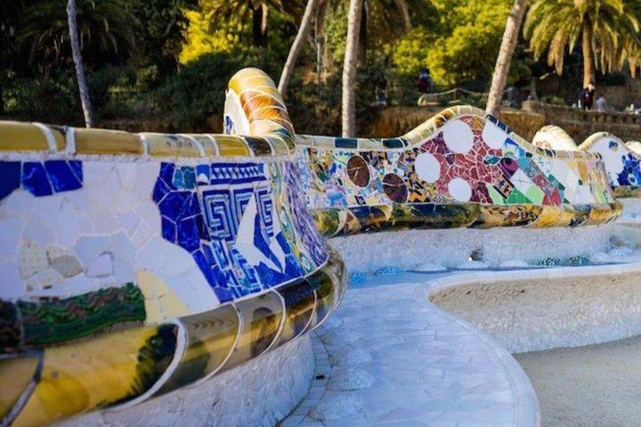 Park Güell Guided Tour with Admission Ticket