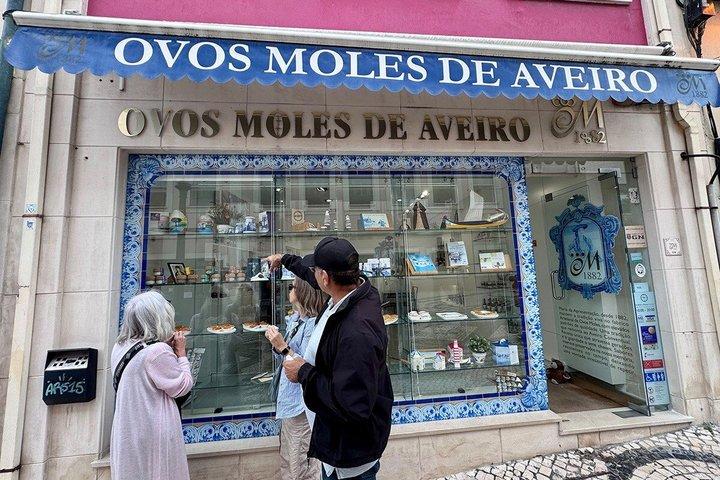 リスボン ↔ ポルト - 経由地付き移動：オビドス、ナザレ、アヴェイロ