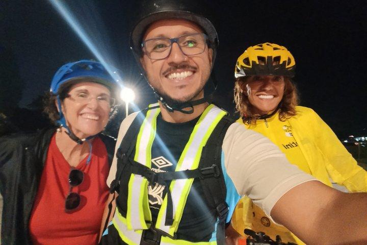 グアテマラシティの歴史と自然の自転車ツアー