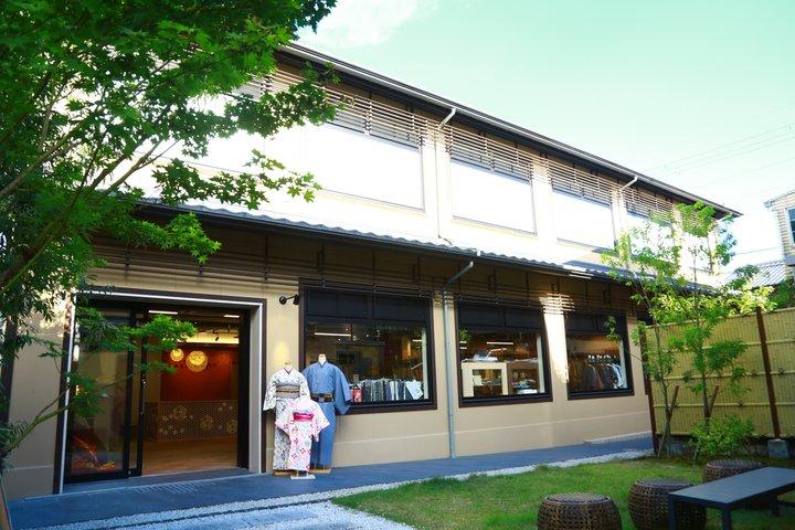 嵐山で一緒に着物体験 - 家族で楽しむ着物体験