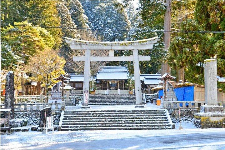 Takayama Private Custom Tour with Local Guide