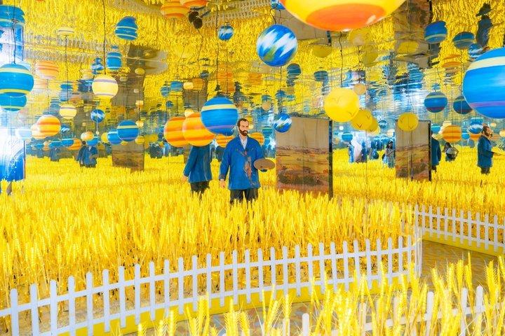 ホーチミン市 メタショー アートライティングショー