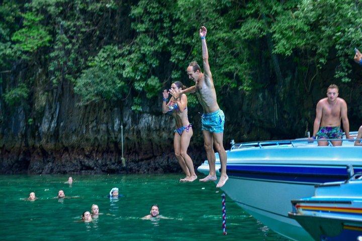 Passeio Krabi Nascer do Sol Phi Phi Maya Bay e Ilha de Bambu