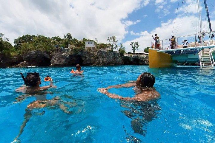 サンセット・カタマラン・リックス・カフェ DJ & BAR PRINCESS Resorts 宿泊者限定