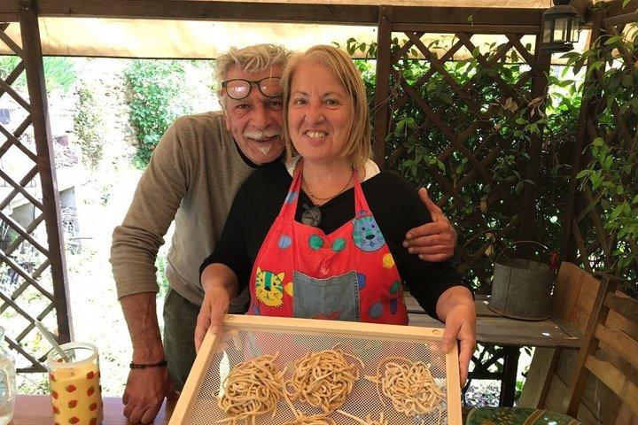 PRIVATE Hands-On Cooking Class & Wine in Mirella’s Florence Home