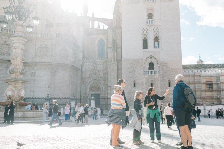 Private Monumental Highlights Tour in Seville