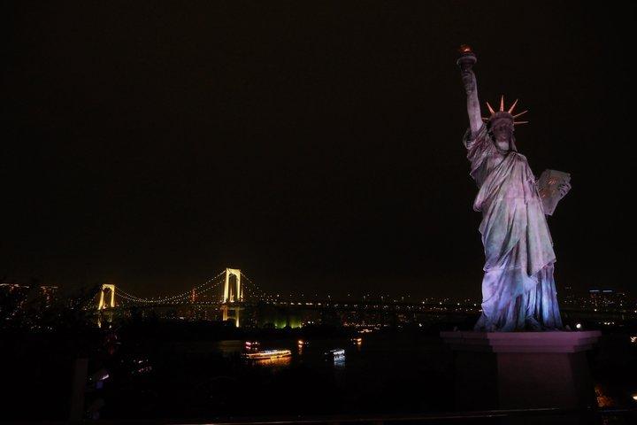 プライベート東京ナイトツアー 浅草寺 スカイツリー お台場 渋谷