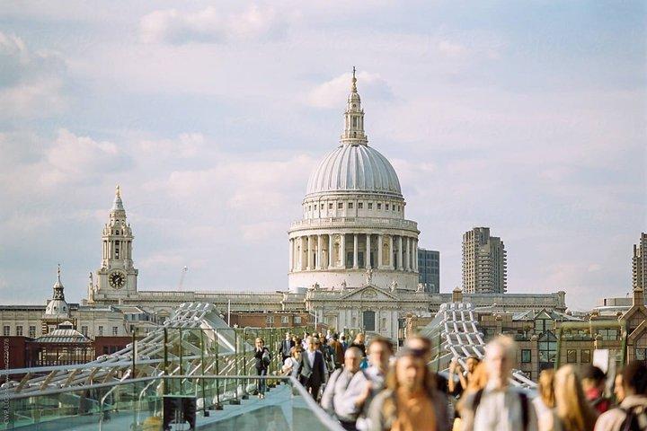 ロンドンの歴史的な金融の中心地、シティ・オブ・ロンドンを巡るツアー