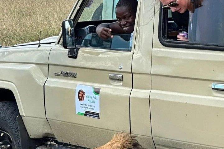 ナイロビから3日間のmasai mara safari