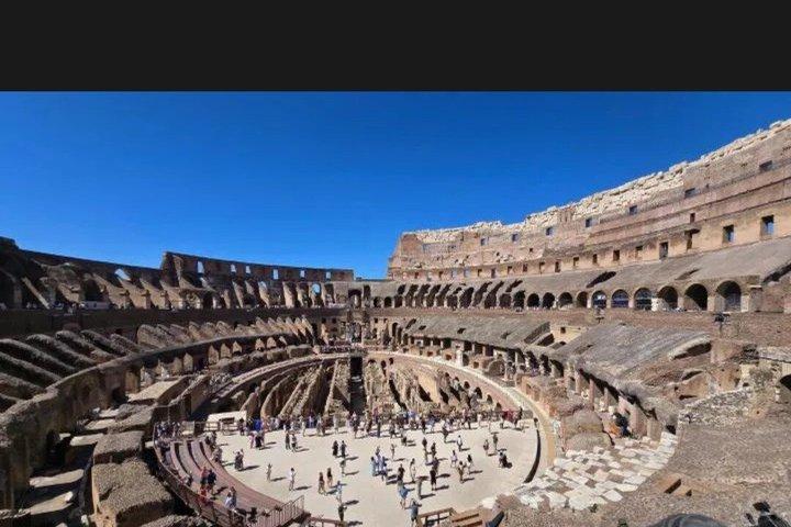 Colosseum, Roman Forum and Palatine Hill Only Audio Guide.