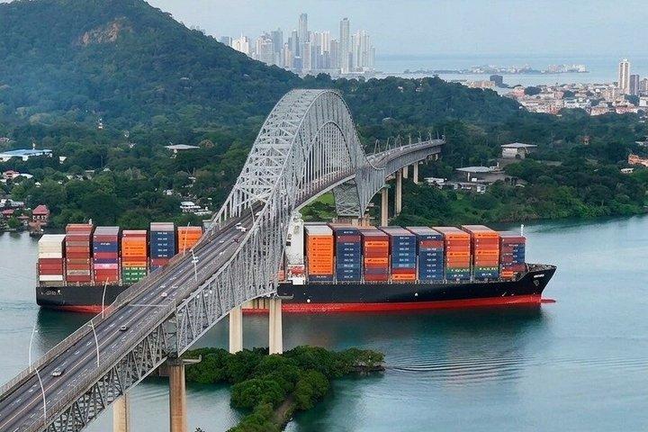 パナマ運河、旧市街、アマドール島:ホテル送迎付き