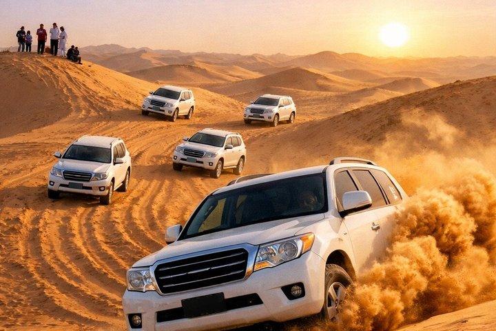 ドバイ VIP サファリ（サンドボード、ラクダ、BBQ、ATVオプション付き）
