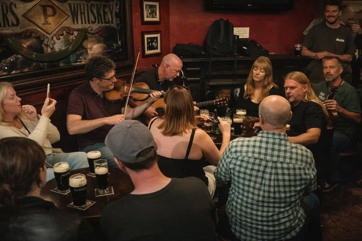 Dublin Premium Guinness Tasting: Small Group with 3 Full Pints