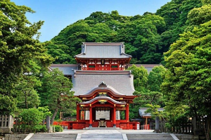 Kamakura Private Custom Tour with Local Guide