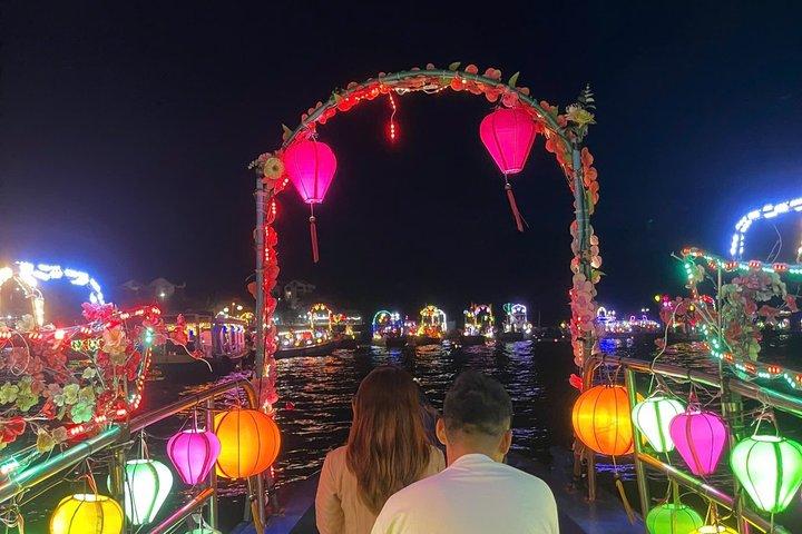 Hoi An Lantern Making Class with Hoai River Boat Ride