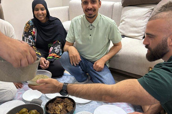 ギザの地元家族と一緒にエジプト料理を料理しよう