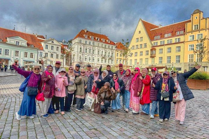 Tallinn Old Town Private Walking Tour No Rush Experience