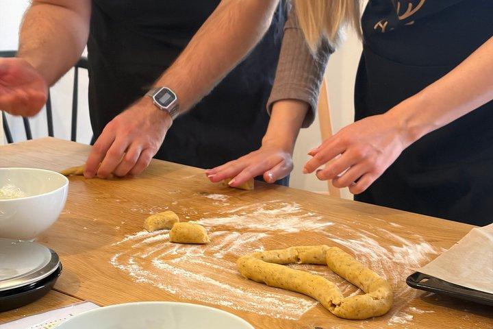 Vienna Christmas Cookie Baking and Mulled Wine Workshop