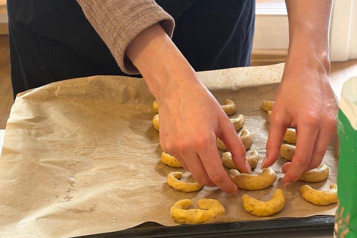 Vienna Christmas Cookie Baking and Mulled Wine Workshop