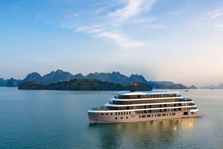 ハノイ発 3日間オリエントレガシーハロン湾クルーズ