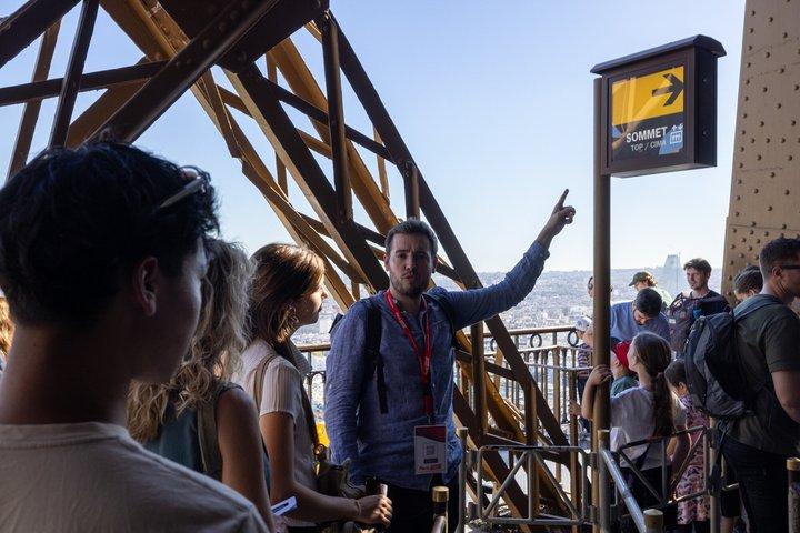 Eiffel Tower Elevator Reserved access & Optional Summit & Cruise