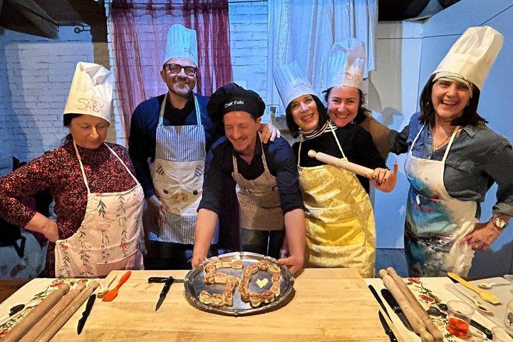 Cooking Class making ragù, tortelloni and tagliatelle