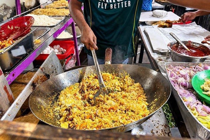 セイロン・サパーズ コロンボフードツアー 15品以上試食付き