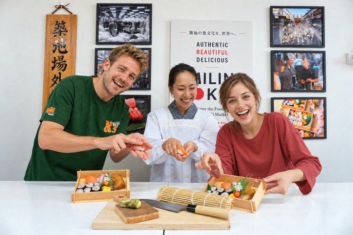 東京 築地場外市場 寿司作り教室＆美しいお弁当
