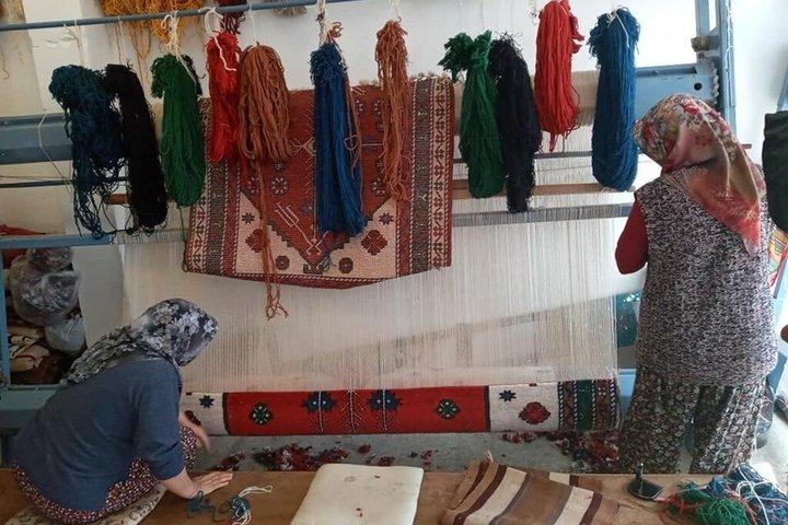 イスラム美術とトルコ絨毯 美と伝統の旅