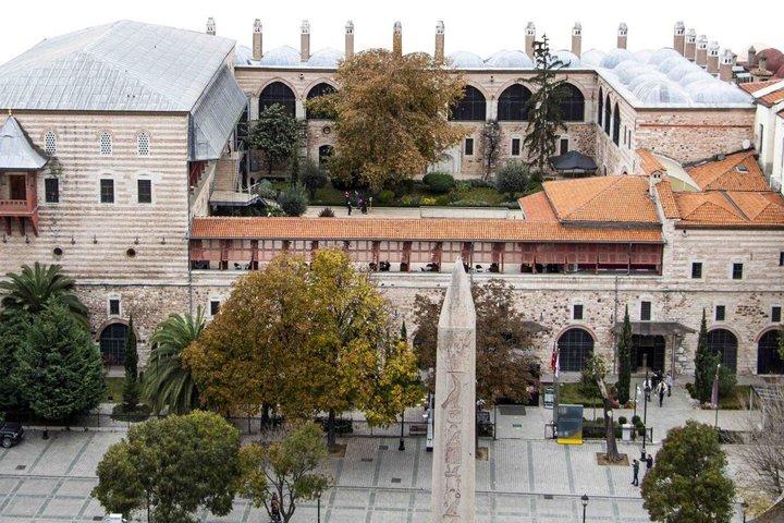 イスラム美術とトルコ絨毯 美と伝統の旅